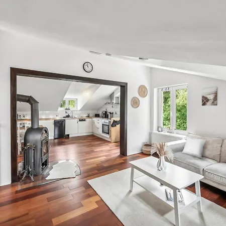 Lägenhet Gemuetliche 3-zimmer Mit Parklatz, Naehe Ostsee