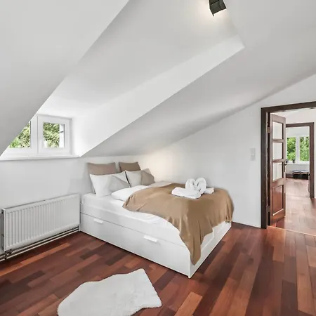 Gemuetliche 3-zimmer Mit Parklatz, Naehe Ostsee *